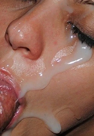 Русским девушкам кончают в рот картинка 279